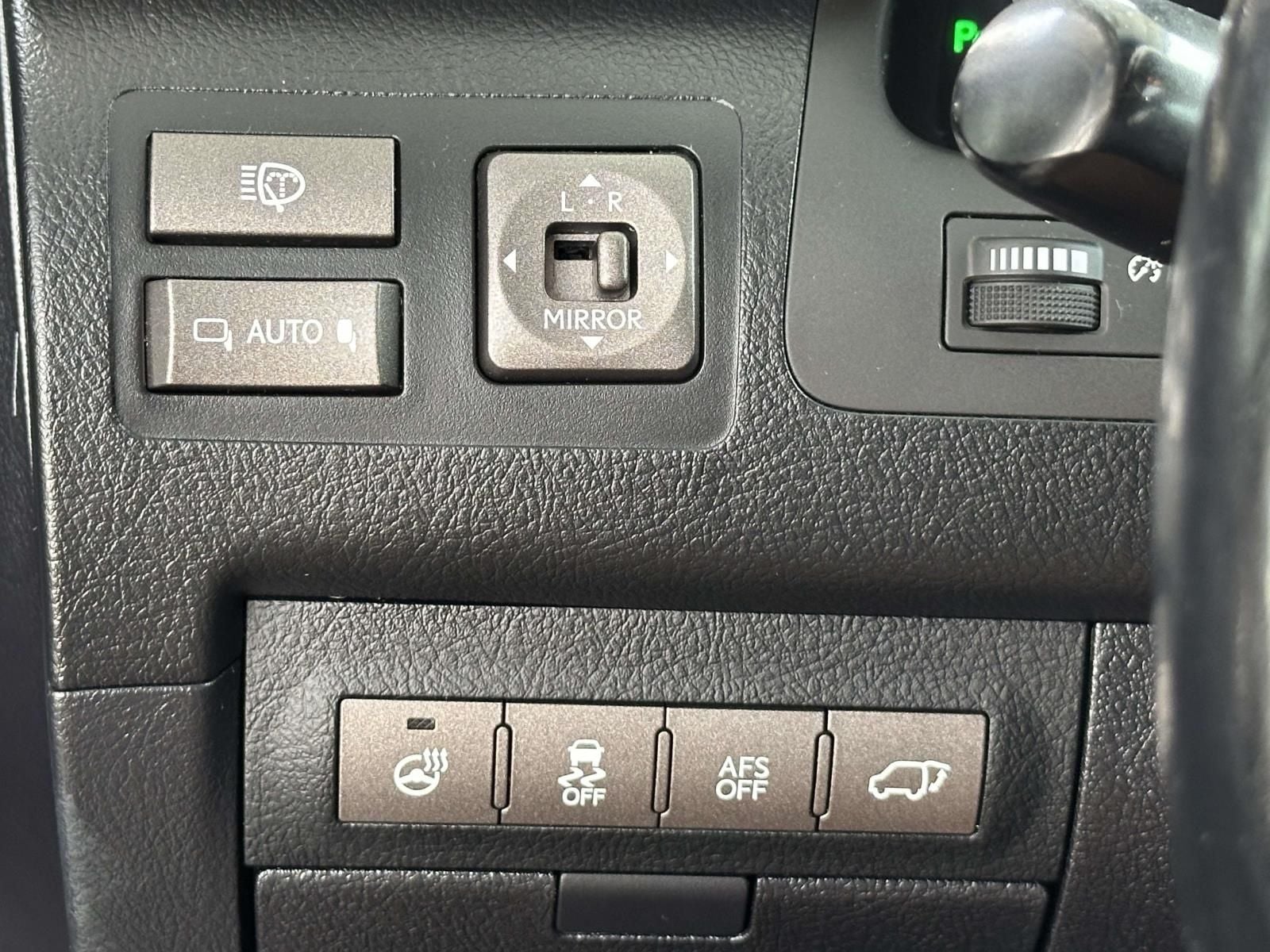 2015 Lexus LX 570