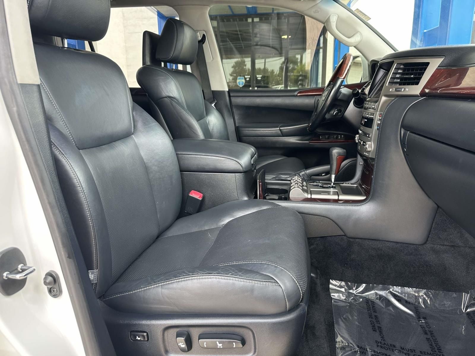2015 Lexus LX 570