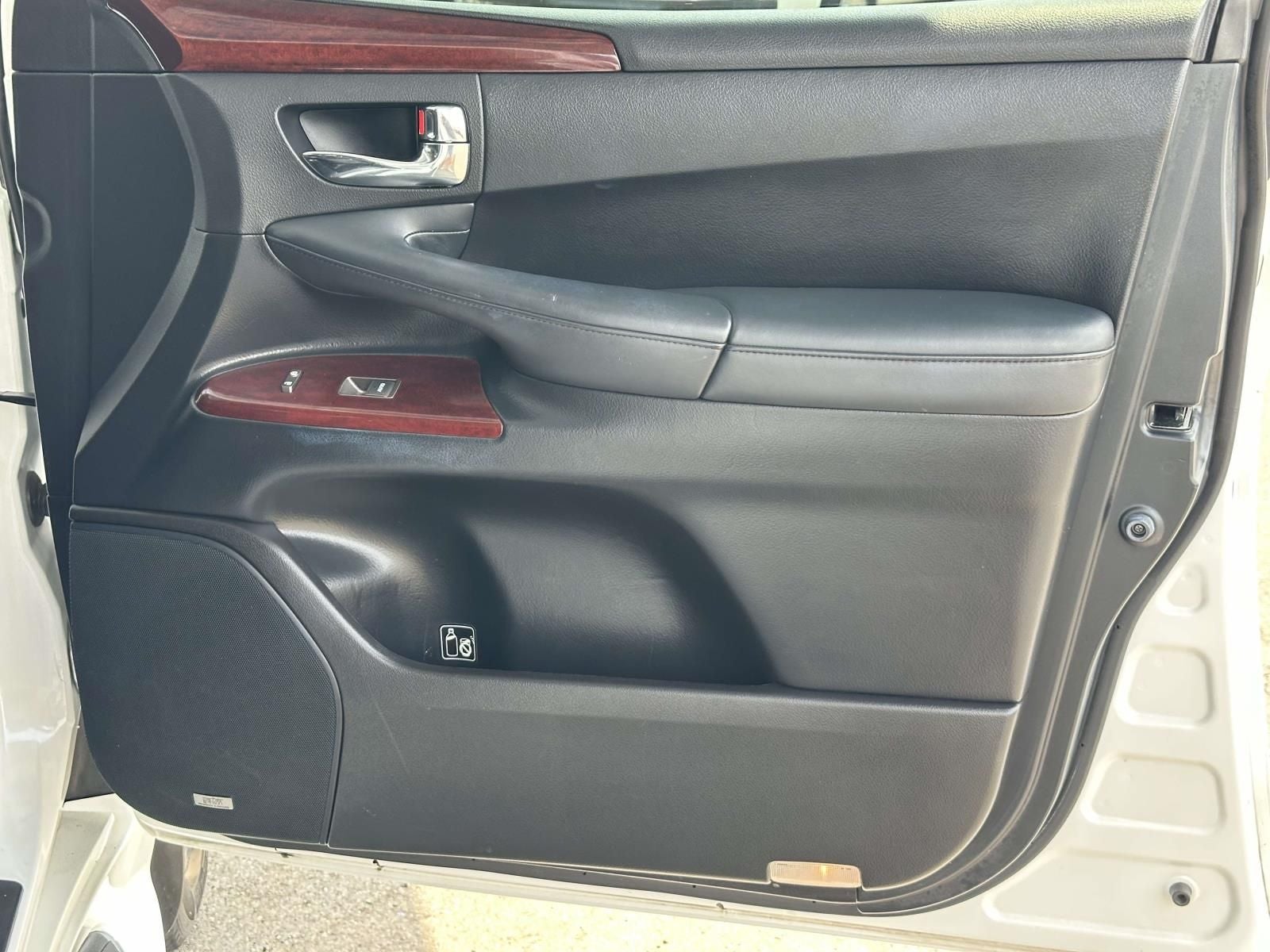 2015 Lexus LX 570