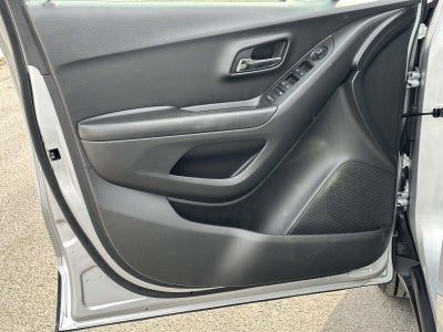 2022 Chevrolet Trax LS