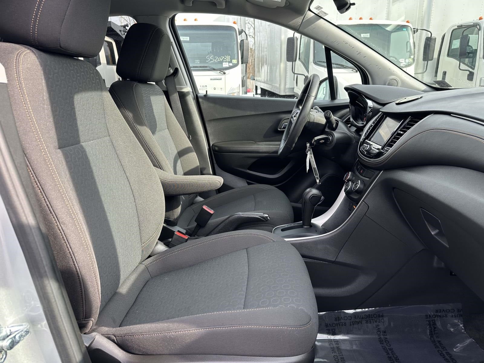 2022 Chevrolet Trax LS