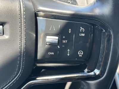 2025 Land Rover Range Rover Velar Dynamic SE