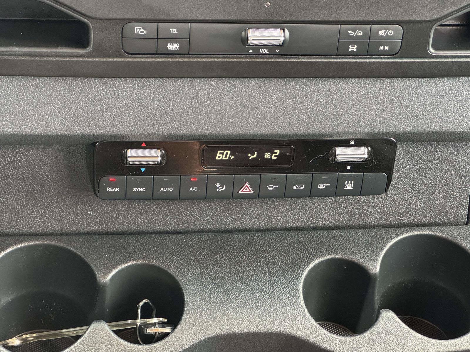 2024 Mercedes-Benz Sprinter 2500 Passenger 144 WB