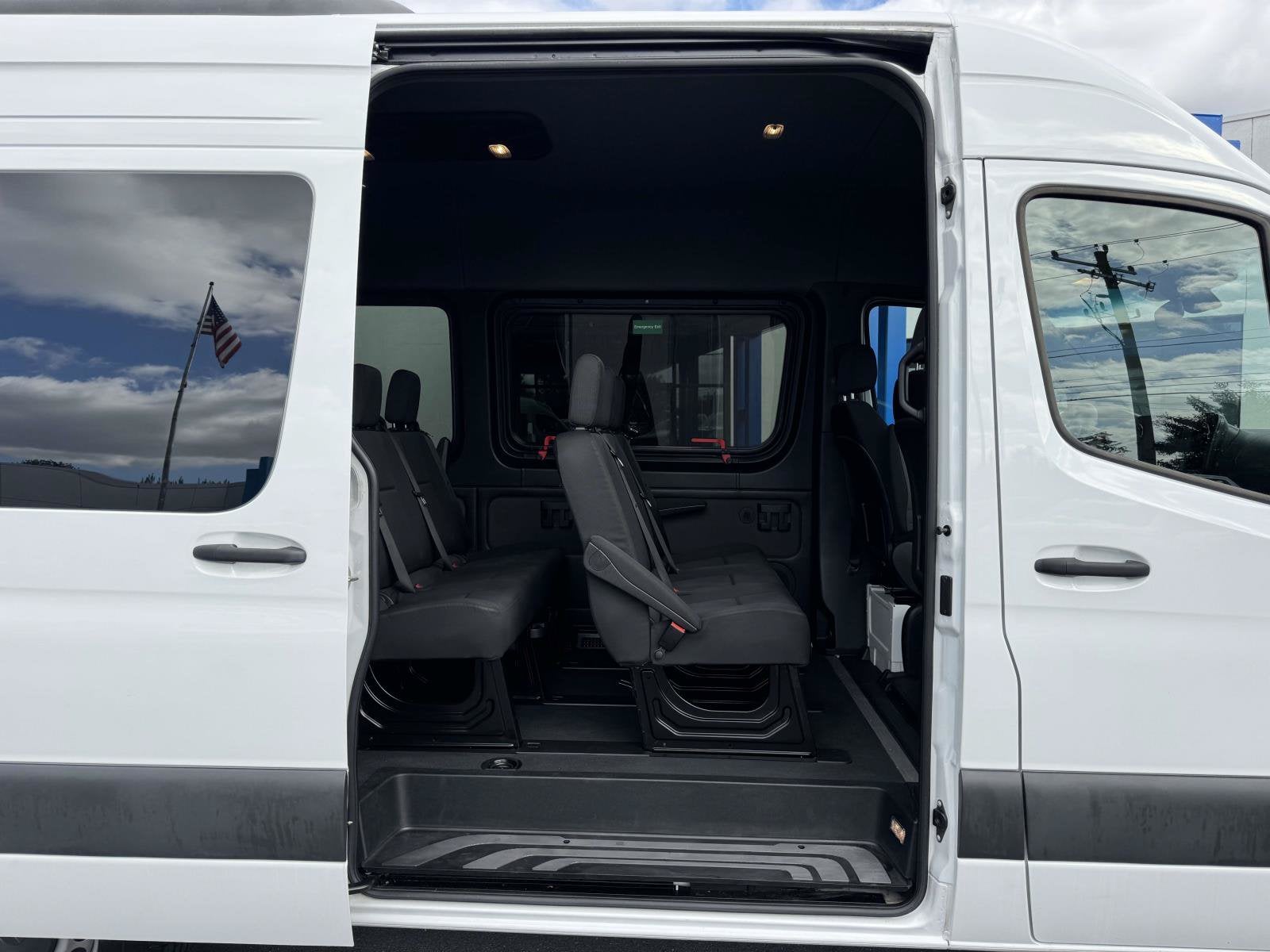 2024 Mercedes-Benz Sprinter 2500 Passenger 144 WB