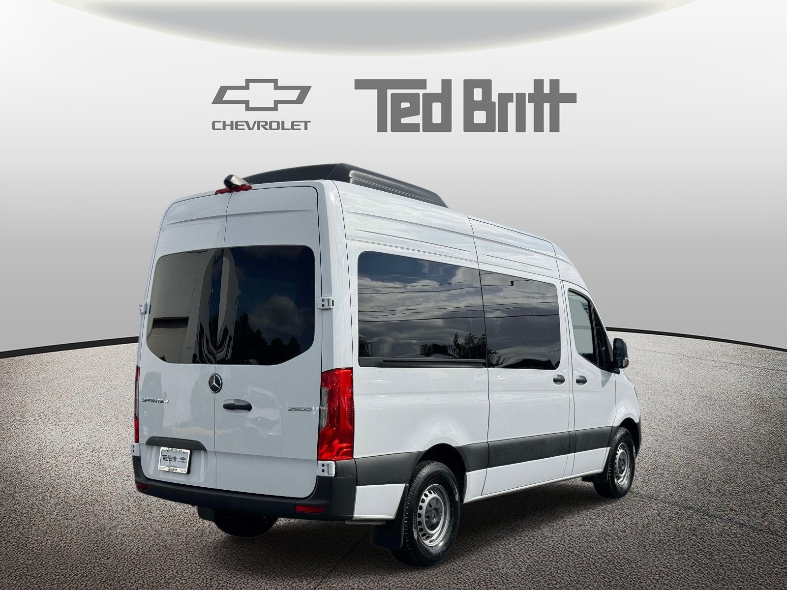 2024 Mercedes-Benz Sprinter 2500 Passenger 144 WB