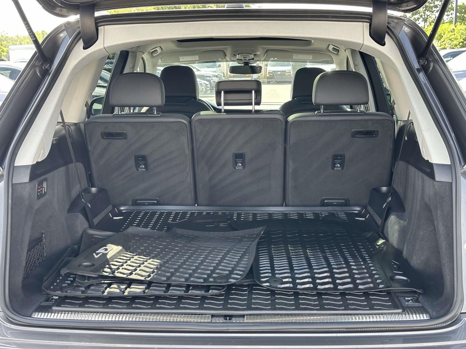2022 Audi Q7 45 Premium quattro