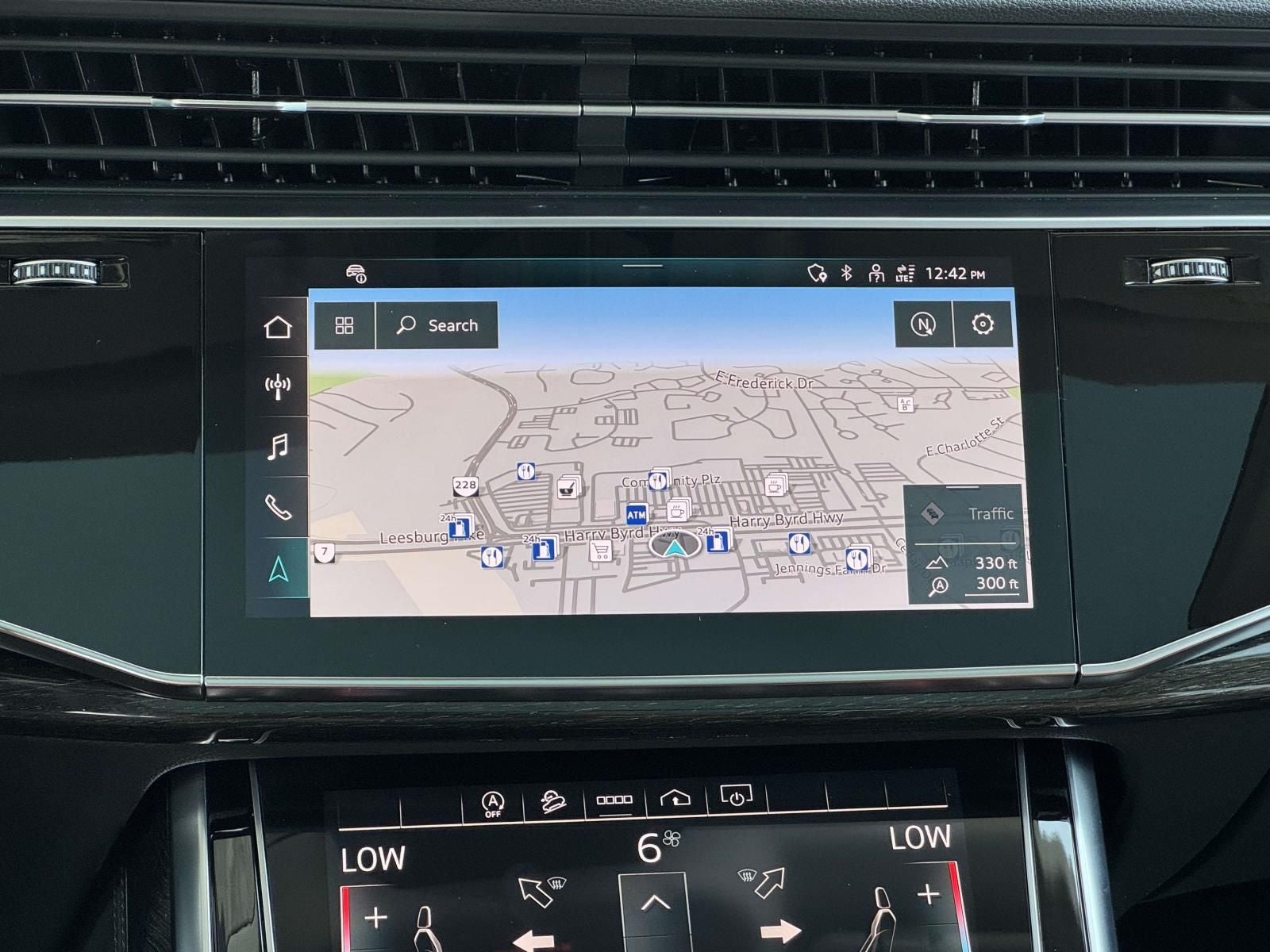 2023 Audi Q7 45 Premium Plus quattro