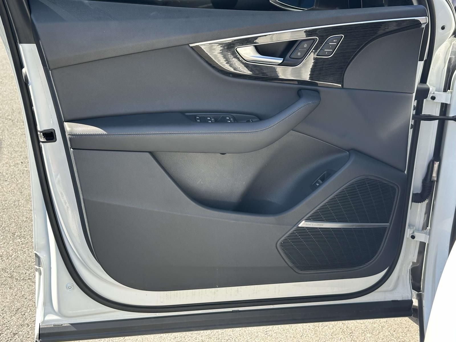2023 Audi Q7 55 Premium Plus quattro