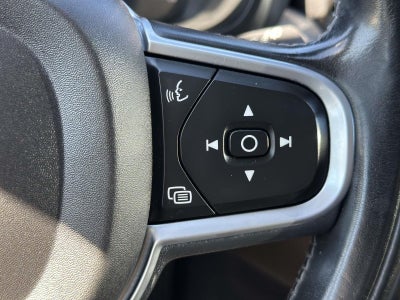 2018 Volvo XC60 T5 Momentum