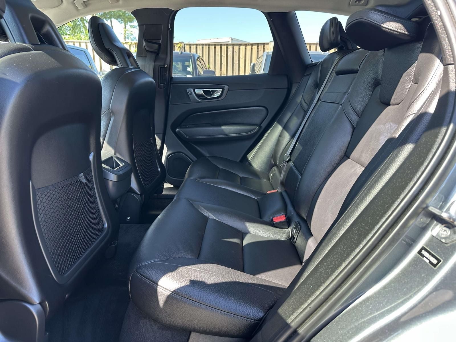 2018 Volvo XC60 T5 Momentum