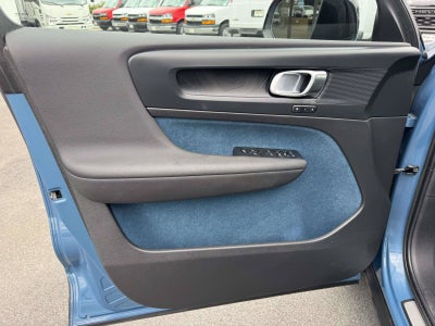 2023 Volvo XC40 Recharge Pure Electric Twin Plus